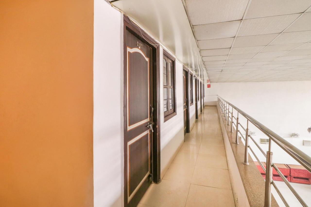 Alīgarh Oyo 66888 Gomti Resorts المظهر الخارجي الصورة